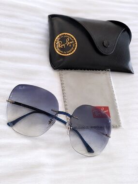 Ray-Ban Women’s Blue Gradient Rimless Sunglasses